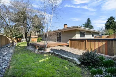 327 NE 169th Ave, Portland, OR 97230 - Photo 35