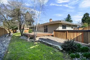 327 NE 169th Ave, Portland, OR 97230 - Photo 35