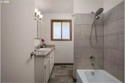 327 NE 169th Ave, Portland, OR 97230 - Photo 25