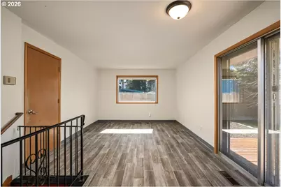 327 NE 169th Ave, Portland, OR 97230 - Photo 15