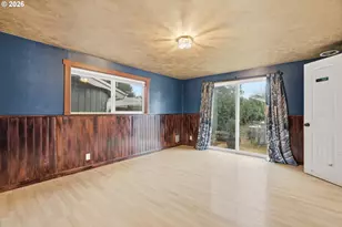 11320 NE Morris St, Portland, OR 97220 - Photo 13