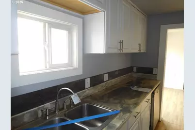 265 N 14th Ave, Elgin, OR 97827 - Photo 13