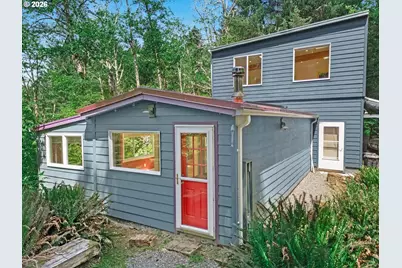 269 N Lamonti Dr, Otis, OR 97368 - Photo 35