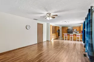 4554 Jan Ree Dr, Salem, OR 97305 - Photo 23