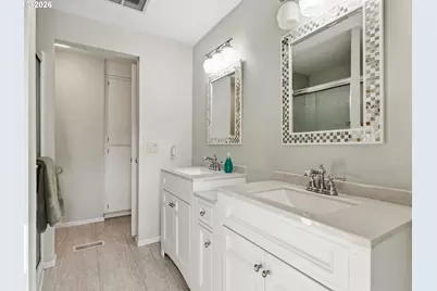 4554 Jan Ree Dr, Salem, OR 97305 - Photo 37