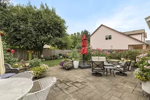2745 NE Kelly Pl, Gresham, OR 97030 - Photo 39