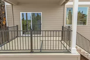 291 NW Mawrcrest Ave, Gresham, OR 97030 - Photo 7