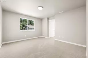 291 NW Mawrcrest Ave, Gresham, OR 97030 - Photo 11