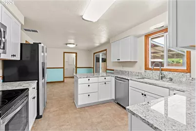 1716 Parnell Dr, Eugene, OR 97404 - Photo 11