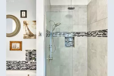 3930 Abbey Ln, Astoria, OR 97103 - Photo 13