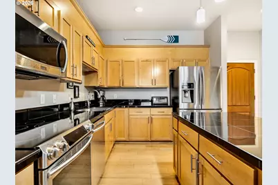 3930 Abbey Ln, Astoria, OR 97103 - Photo 9