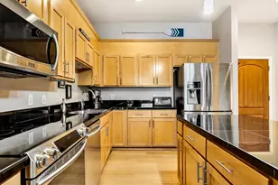 3930 Abbey Ln, Astoria, OR 97103 - Photo 9