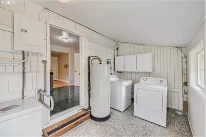1850 Monroe St, Eugene, OR 97402 - Photo 21