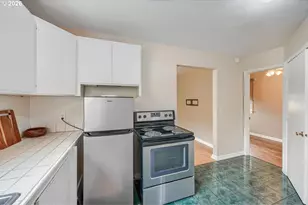 1850 Monroe St, Eugene, OR 97402 - Photo 13