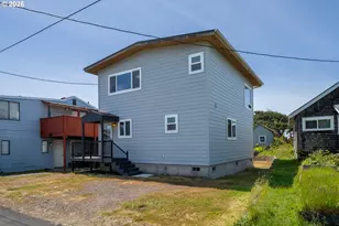 1841 N Miller St, Rockaway Beach, OR 97136 - Photo 7