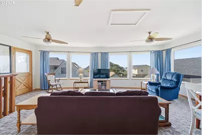 1841 N Miller St, Rockaway Beach, OR 97136 - Photo 9
