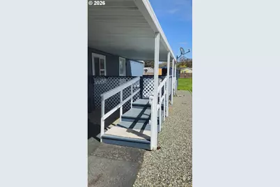 5600 Mt Solo Rd #41, Longview, WA 98632 - Photo 3