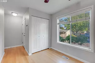 10900 SW 76th Pl, Portland, OR 97223 - Photo 15