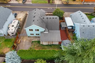 1437 NE Grandhaven St, McMinnville, OR 97128 - Photo 37