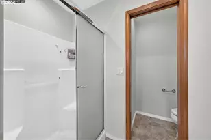 1437 NE Grandhaven St, McMinnville, OR 97128 - Photo 23