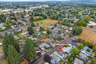 1437 NE Grandhaven St, McMinnville, OR 97128 - Photo 39