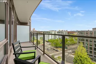 949 NW Overton St, Portland, OR 97209 - Photo 13
