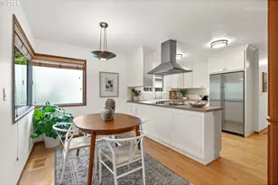 6731 SW 11th Dr, Portland, OR 97219 - Photo 9