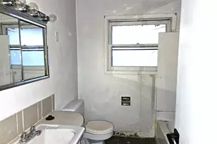 902 N Parkway Ave, Battle Ground, WA 98604 - Photo 9