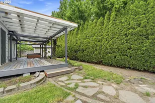 1287 Bernard Dr, Woodburn, OR 97071 - Photo 41