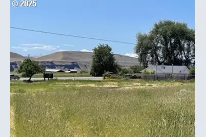 9255 State Route 14, Wishram, WA 98673 - Photo 11