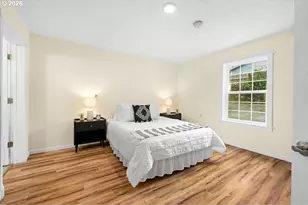 681 SW Birch Ave, Warrenton, OR 97146 - Photo 9