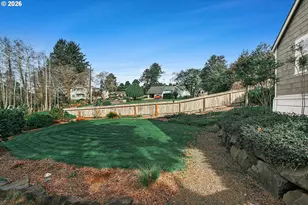 806 NE Mast Ave, Lincoln City, OR 97367 - Photo 35