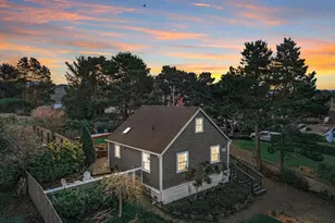 806 NE Mast Ave, Lincoln City, OR 97367 - Photo 5