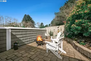 806 NE Mast Ave, Lincoln City, OR 97367 - Photo 27