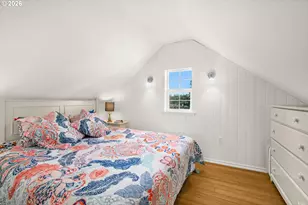 806 NE Mast Ave, Lincoln City, OR 97367 - Photo 5