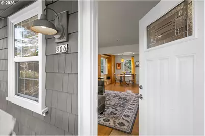 806 NE Mast Ave, Lincoln City, OR 97367 - Photo 9