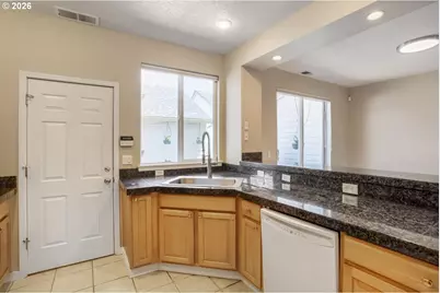 1732 NE 65th Ave, Hillsboro, OR 97124 - Photo 15