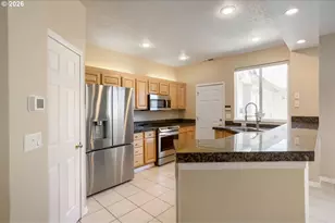 1732 NE 65th Ave, Hillsboro, OR 97124 - Photo 13