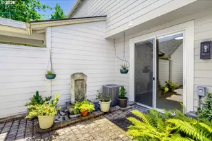 1732 NE 65th Ave, Hillsboro, OR 97124 - Photo 31