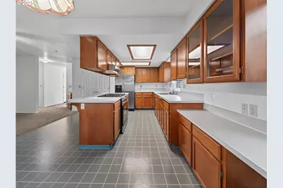 1085 Deer Run Ln, Woodburn, OR 97071 - Photo 11