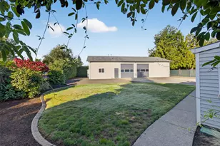 1085 Deer Run Ln, Woodburn, OR 97071 - Photo 25