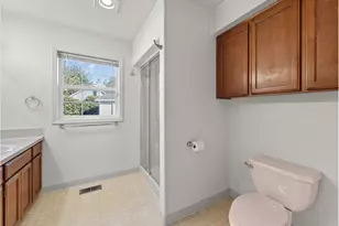 1085 Deer Run Ln, Woodburn, OR 97071 - Photo 21