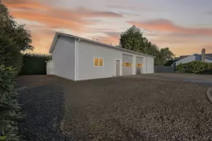 1085 Deer Run Ln, Woodburn, OR 97071 - Photo 39