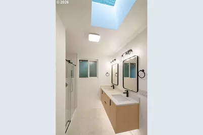 12350 SW 64th Ave, Portland, OR 97219 - Photo 7