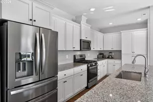 2032 Silverstone Dr, Forest Grove, OR 97116 - Photo 11