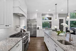 2518 Wembley Park Rd, Lake Oswego, OR 97034 - Photo 13