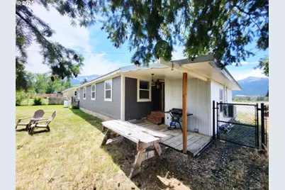 204 N Russell St, Joseph, OR 97846 - Photo 5