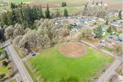 419 Sunset Ct, Amity, OR 97101 - Photo 9