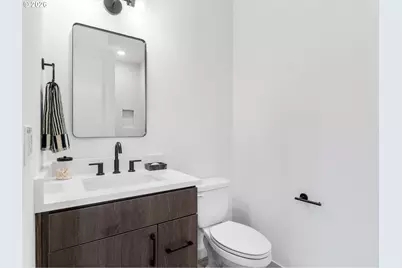 7468 SE Tolman St, Portland, OR 97206 - Photo 13