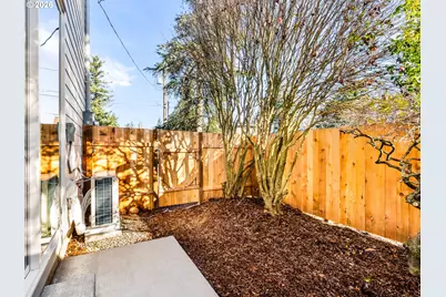 7468 SE Tolman St, Portland, OR 97206 - Photo 15